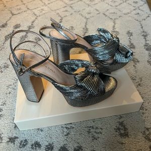 Loeffler Randall Natalia Metallic Platform Bow Heel, size 7